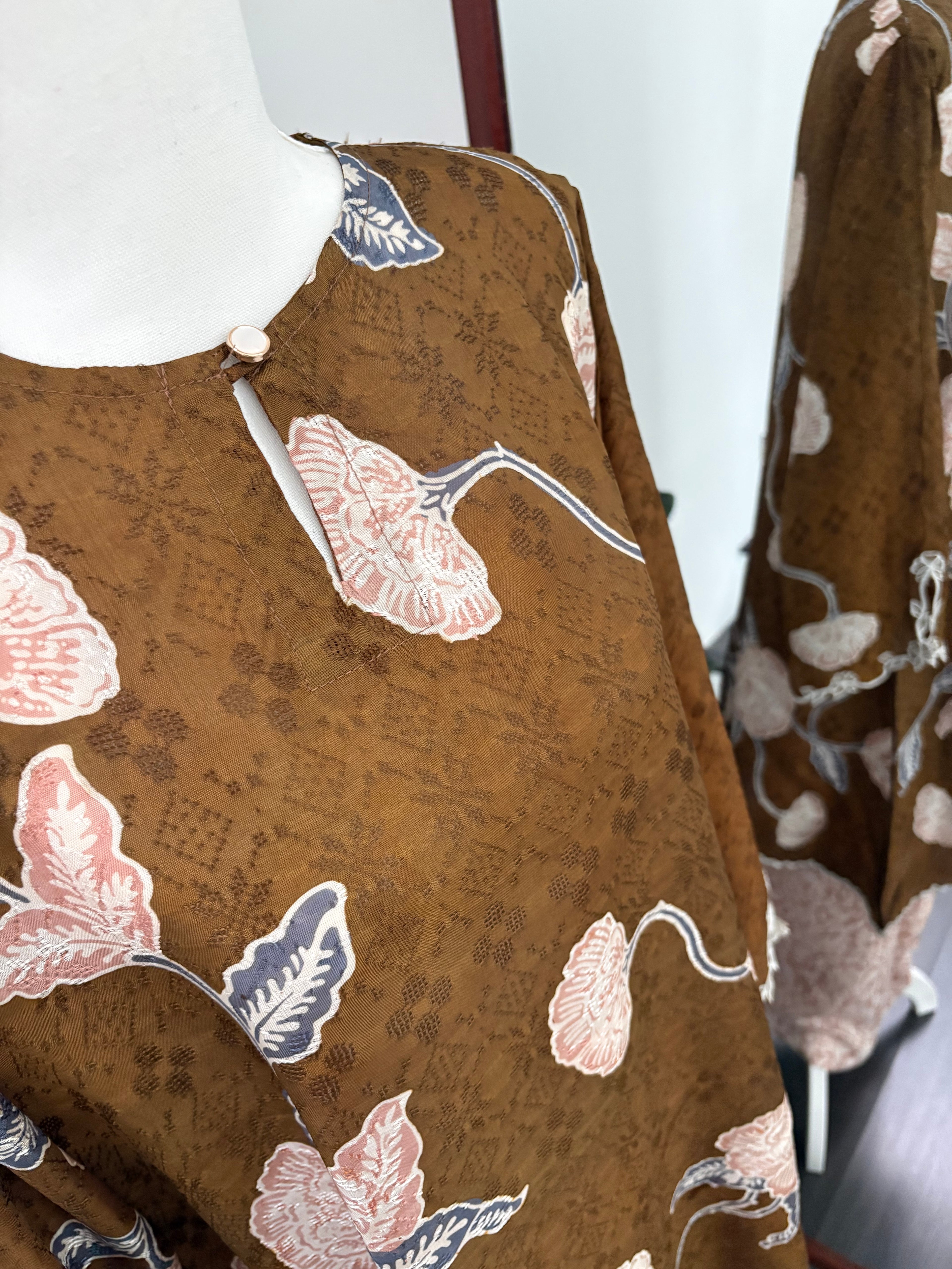 Kurung Ana (Golden Brown)