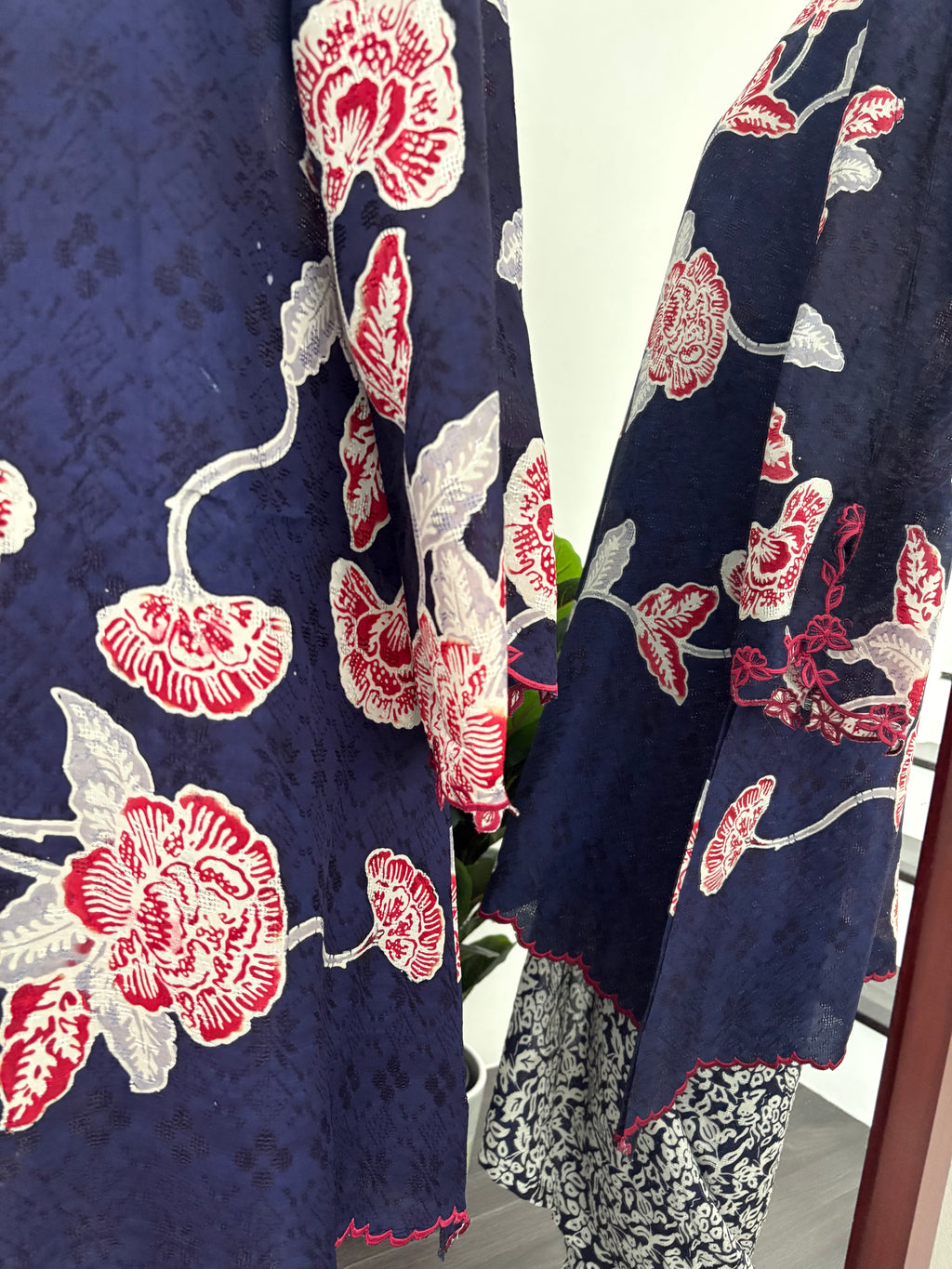 Kurung Ana (Navy Red)